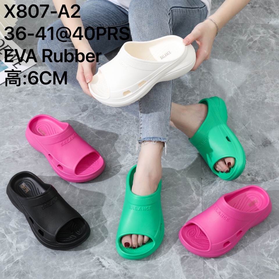 SANDAL