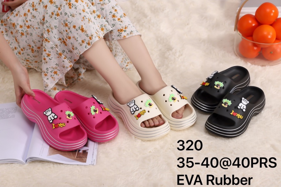 SANDAL