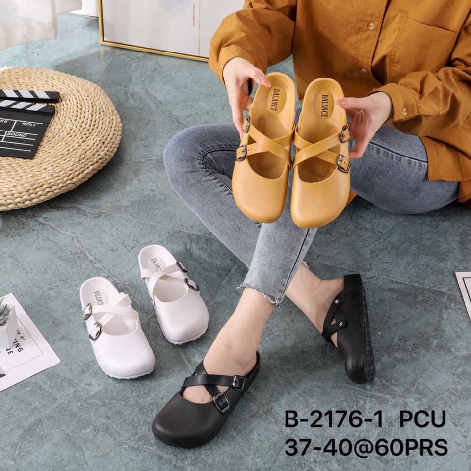 SANDAL