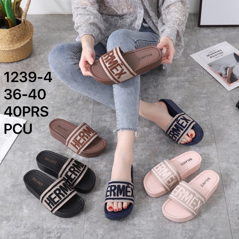 SANDAL
